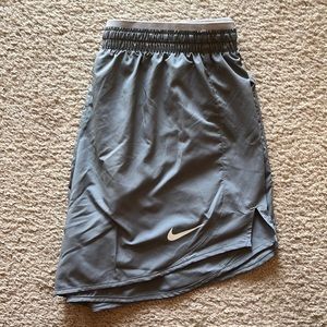 NIKE DRI-FIT Running Shorts - LIKE NEW ✨